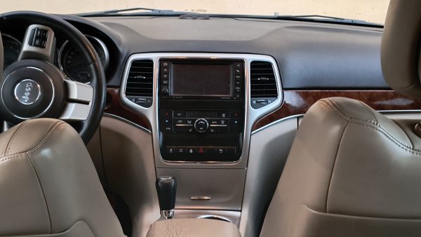 ⁦JEEP Grand Cherokee 2014 Limited⁩ - الصورة ⁦8⁩