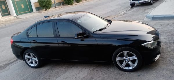 ⁦BMW 2016 320i⁩ - الصورة ⁦3⁩