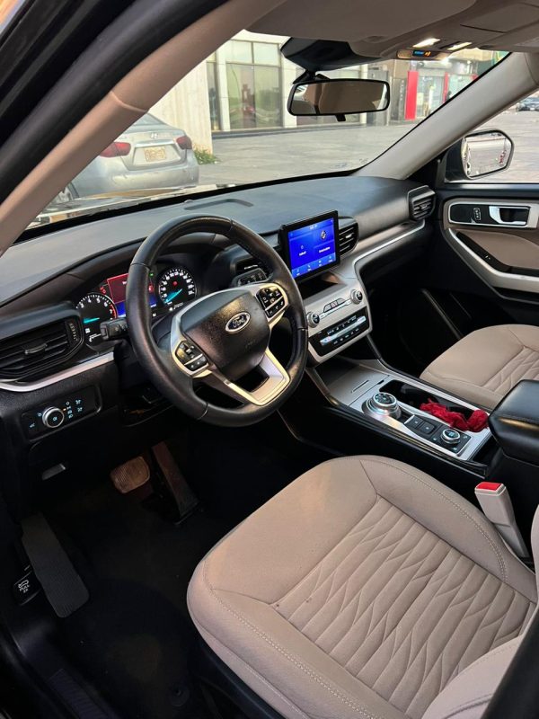 ⁦Ford Explorer 2023⁩ - الصورة ⁦10⁩